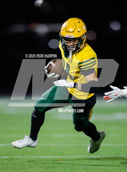 Thumbnail 2 in Douglas @ Bishop Manogue photogallery.