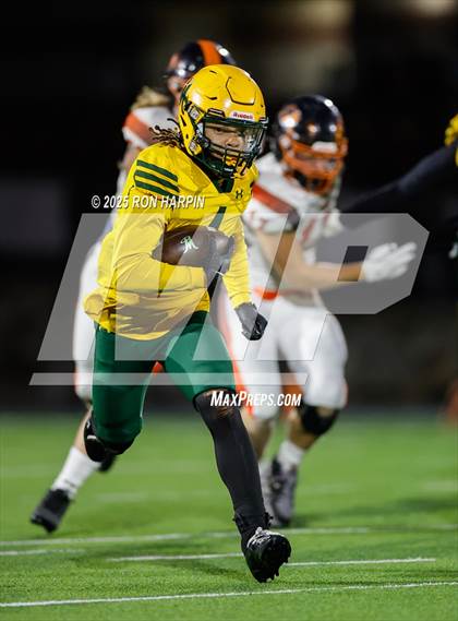 Thumbnail 1 in Douglas @ Bishop Manogue photogallery.