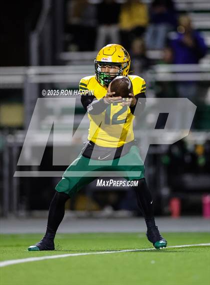 Thumbnail 3 in Douglas @ Bishop Manogue photogallery.