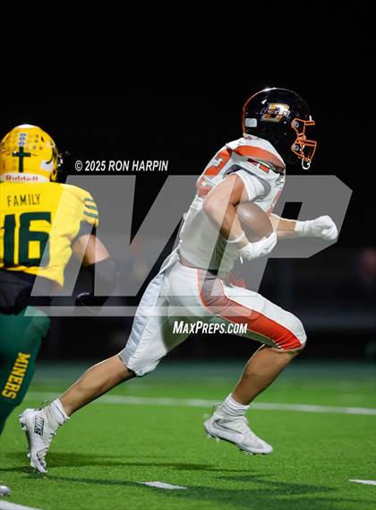 Thumbnail 2 in Douglas @ Bishop Manogue photogallery.