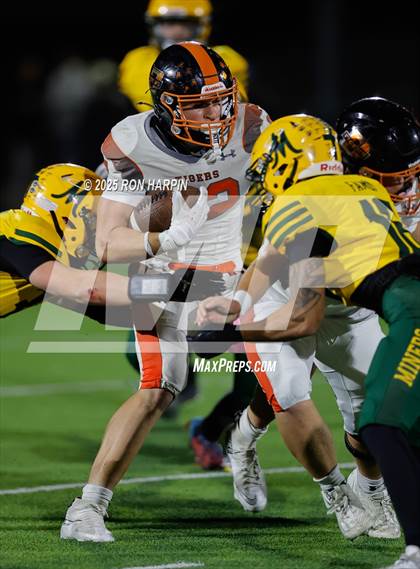 Thumbnail 3 in Douglas @ Bishop Manogue photogallery.