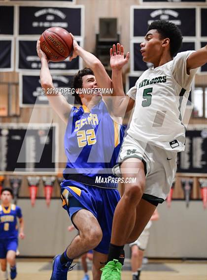 Thumbnail 1 in Miramonte vs. Serra (23rd Annual Bambauer Classic) photogallery.