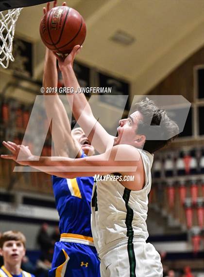 Thumbnail 1 in Miramonte vs. Serra (23rd Annual Bambauer Classic) photogallery.