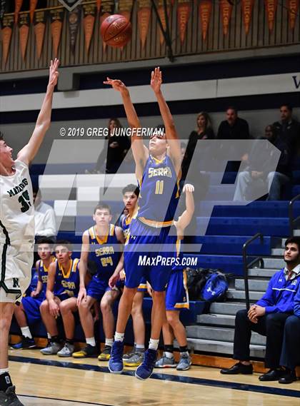 Thumbnail 2 in Miramonte vs. Serra (23rd Annual Bambauer Classic) photogallery.