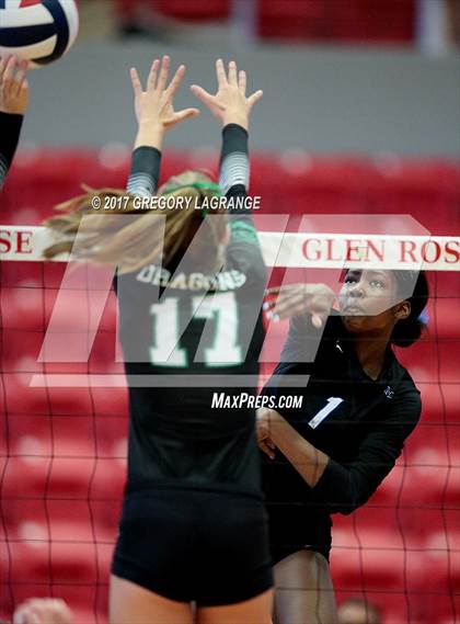 Thumbnail 2 in Hebron vs. Carroll  photogallery.
