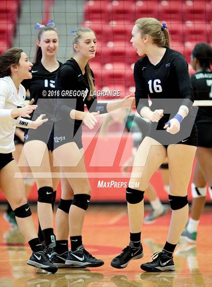 Thumbnail 2 in Hebron vs. Carroll  photogallery.