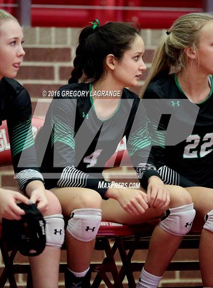 Thumbnail 2 in Hebron vs. Carroll  photogallery.