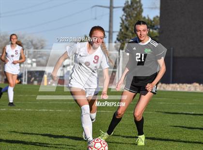 Thumbnail 3 in Chatfield vs Bear Creek photogallery.