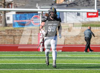 Thumbnail 1 in De Smet Jesuit vs. Raymore-Peculiar (MSHSAA Class 6 Championship) photogallery.