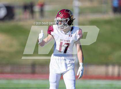 Thumbnail 2 in De Smet Jesuit vs. Raymore-Peculiar (MSHSAA Class 6 Championship) photogallery.