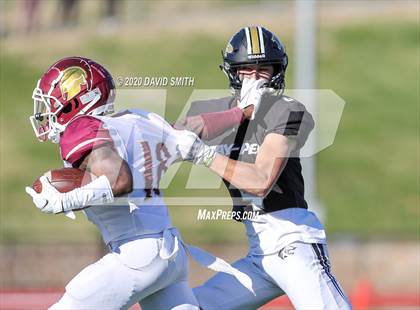 Thumbnail 3 in De Smet Jesuit vs. Raymore-Peculiar (MSHSAA Class 6 Championship) photogallery.