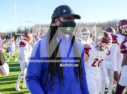 Thumbnail 1 in De Smet Jesuit vs. Raymore-Peculiar (MSHSAA Class 6 Championship) photogallery.