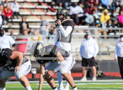 Thumbnail 3 in De Smet Jesuit vs. Raymore-Peculiar (MSHSAA Class 6 Championship) photogallery.