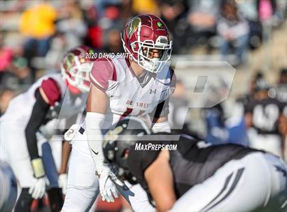 Thumbnail 2 in De Smet Jesuit vs. Raymore-Peculiar (MSHSAA Class 6 Championship) photogallery.