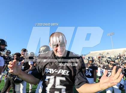Thumbnail 3 in De Smet Jesuit vs. Raymore-Peculiar (MSHSAA Class 6 Championship) photogallery.
