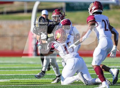 Thumbnail 1 in De Smet Jesuit vs. Raymore-Peculiar (MSHSAA Class 6 Championship) photogallery.