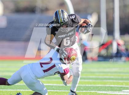 Thumbnail 3 in De Smet Jesuit vs. Raymore-Peculiar (MSHSAA Class 6 Championship) photogallery.