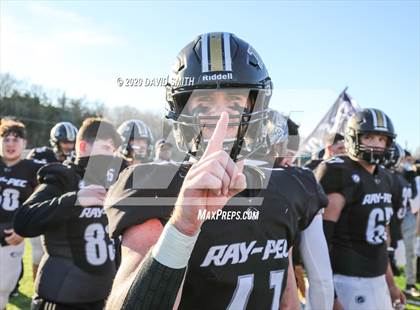 Thumbnail 3 in De Smet Jesuit vs. Raymore-Peculiar (MSHSAA Class 6 Championship) photogallery.