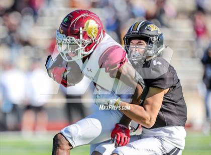 Thumbnail 3 in De Smet Jesuit vs. Raymore-Peculiar (MSHSAA Class 6 Championship) photogallery.