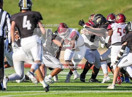Thumbnail 2 in De Smet Jesuit vs. Raymore-Peculiar (MSHSAA Class 6 Championship) photogallery.