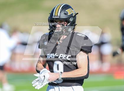Thumbnail 1 in De Smet Jesuit vs. Raymore-Peculiar (MSHSAA Class 6 Championship) photogallery.