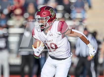 Thumbnail 3 in De Smet Jesuit vs. Raymore-Peculiar (MSHSAA Class 6 Championship) photogallery.