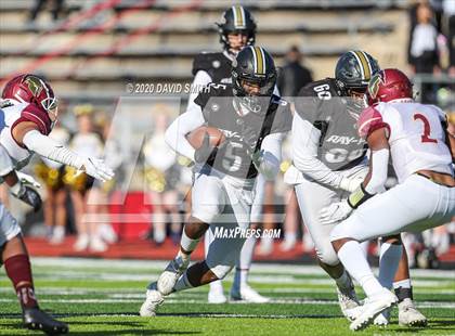 Thumbnail 2 in De Smet Jesuit vs. Raymore-Peculiar (MSHSAA Class 6 Championship) photogallery.