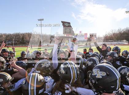 Thumbnail 2 in De Smet Jesuit vs. Raymore-Peculiar (MSHSAA Class 6 Championship) photogallery.