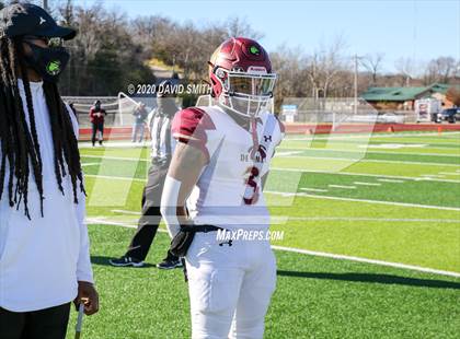 Thumbnail 1 in De Smet Jesuit vs. Raymore-Peculiar (MSHSAA Class 6 Championship) photogallery.