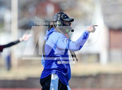 Thumbnail 1 in De Smet Jesuit vs. Raymore-Peculiar (MSHSAA Class 6 Championship) photogallery.