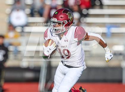 Thumbnail 2 in De Smet Jesuit vs. Raymore-Peculiar (MSHSAA Class 6 Championship) photogallery.