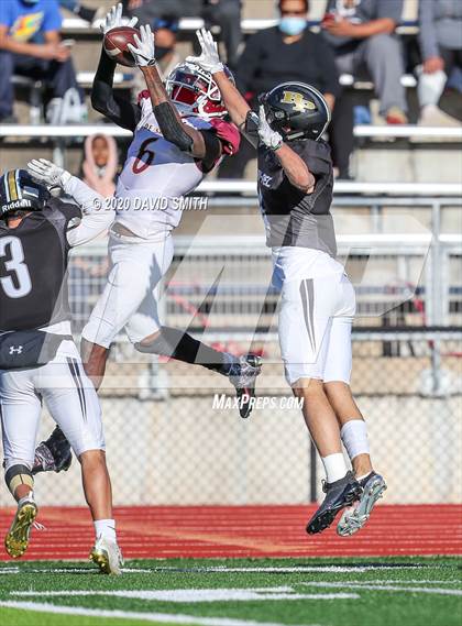 Thumbnail 1 in De Smet Jesuit vs. Raymore-Peculiar (MSHSAA Class 6 Championship) photogallery.