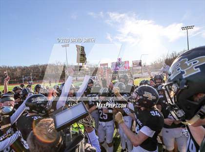 Thumbnail 2 in De Smet Jesuit vs. Raymore-Peculiar (MSHSAA Class 6 Championship) photogallery.
