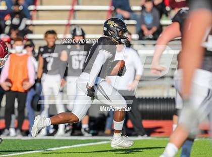 Thumbnail 2 in De Smet Jesuit vs. Raymore-Peculiar (MSHSAA Class 6 Championship) photogallery.