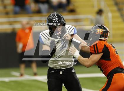 Thumbnail 3 in Kendrick vs. Dietrich photogallery.