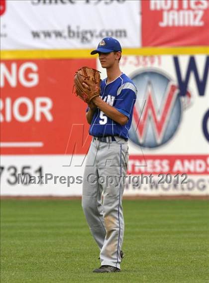 Thumbnail 2 in Lyman Memorial vs. Fitch (ECC Semifinal) photogallery.