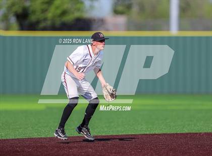 Thumbnail 3 in Mustang @ Edmond North photogallery.