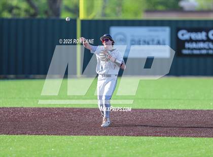 Thumbnail 3 in Mustang @ Edmond North photogallery.