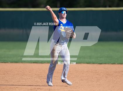 Thumbnail 3 in Hardin @ Kirbyville photogallery.
