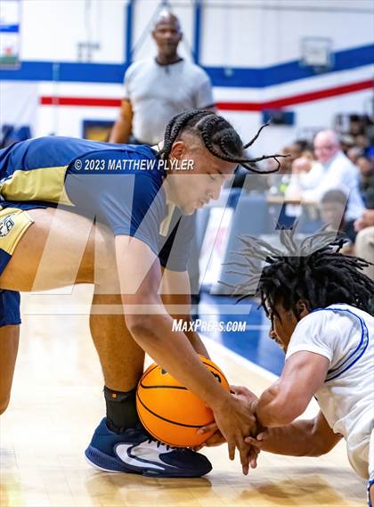 Thumbnail 1 in Westover vs. Fayetteville Academy (MLK Dream Jam at Terry Sanford) photogallery.