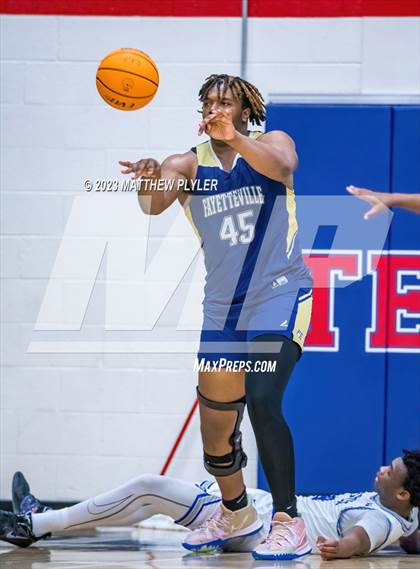 Thumbnail 3 in Westover vs. Fayetteville Academy (MLK Dream Jam at Terry Sanford) photogallery.