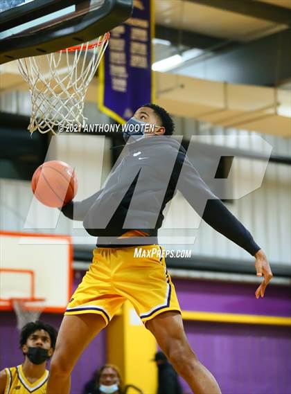 Thumbnail 2 in Winston-Salem Christian National vs Word of God Christian Academy (Capital City New Years Showcase) photogallery.