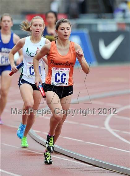 Thumbnail 1 in Penn Relays (4x800 Heats - Event 105) photogallery.
