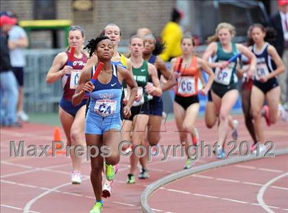 Thumbnail 2 in Penn Relays (4x800 Heats - Event 105) photogallery.