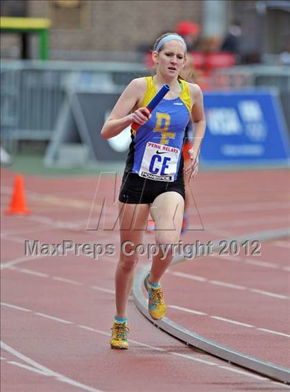 Thumbnail 3 in Penn Relays (4x800 Heats - Event 105) photogallery.