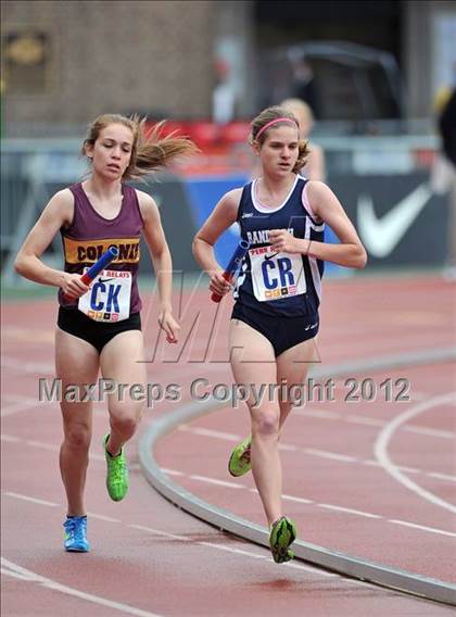 Thumbnail 3 in Penn Relays (4x800 Heats - Event 105) photogallery.