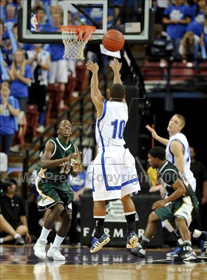 Thumbnail 1 in Rocklin vs. Eisenhower (CIF State D2 Final) photogallery.