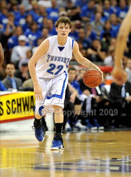 Thumbnail 2 in Rocklin vs. Eisenhower (CIF State D2 Final) photogallery.