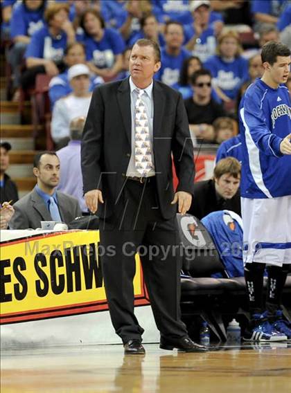 Thumbnail 1 in Rocklin vs. Eisenhower (CIF State D2 Final) photogallery.