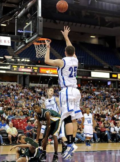 Thumbnail 2 in Rocklin vs. Eisenhower (CIF State D2 Final) photogallery.